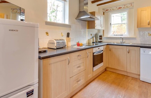 Rolvenden House | Firs Coach House in the beautiful Cranbrook