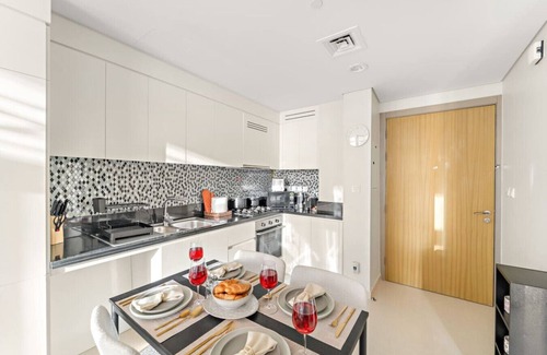 Al Safa Apartment | FIRST CLASS | 1BR | Luxe Comfort | Stylish Design