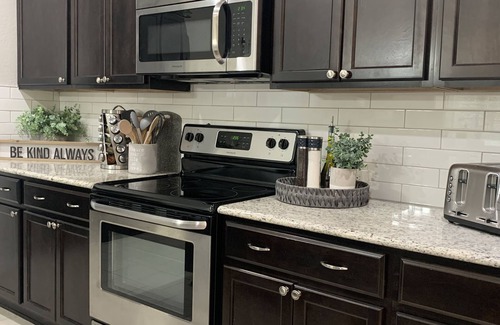 Solana Ridge House | First Class BMT Destination! A Perfect Home away from Home, so Cozy & Comfy!