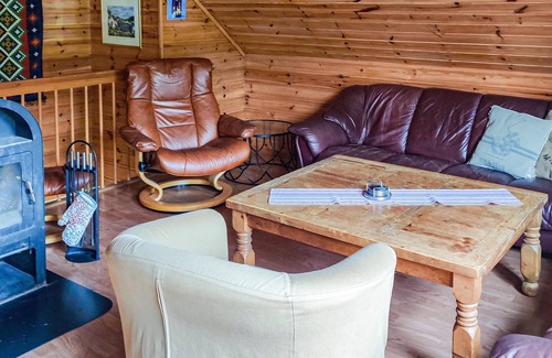 Sokndal House | First class cottage on large, sunny nature plot.