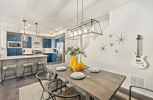 Fort Collins House | First Class Stylish Townhome Near Old Town!