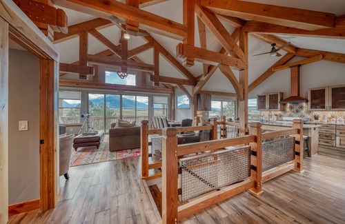 Nathrop Cabin | First Class Views! Granite Peaks-