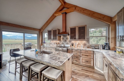 Nathrop Cabin | First Class Views! Granite Peaks-