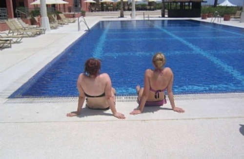 Vera Apartment | First Floor Apartment On Golf Resort, Shared PoolWell Equipped Apartment