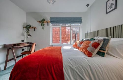 Southampton City Centre Apartment | First Floor - Stylish 3 Bedroom Apartment