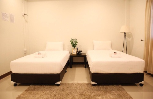 Mae Rim Hotel | First Residence