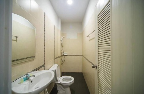 Mae Rim Hotel | First Residence
