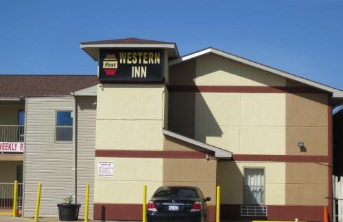 Fairmont City Hotel | First Western Inn - Fairmont City