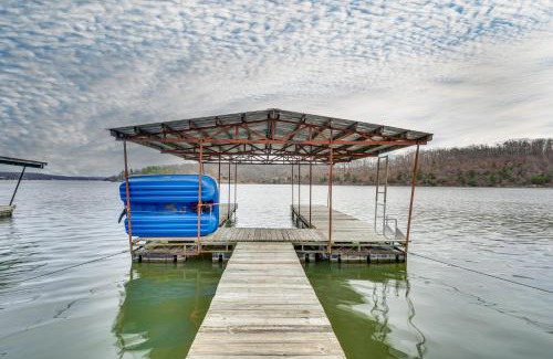 Edwards House | Fish and Boat on Lake of the Ozarks Waterfront Home