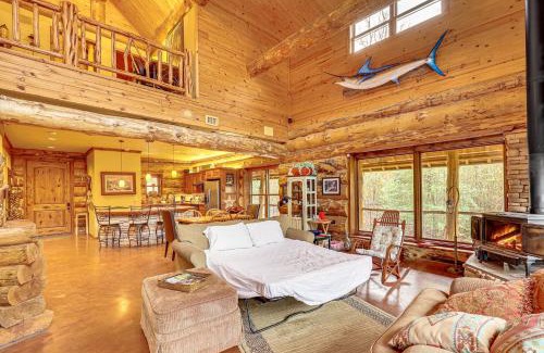 Murfreesboro House | Fish, Boat and Hike Pet-Friendly Cabin in Arkansas