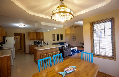 Sullivan House | Fish, boat, grill, chill, pets, relax