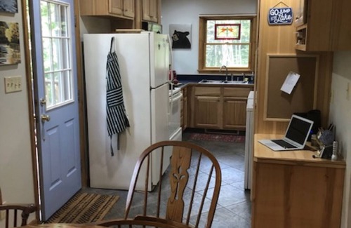 Saranac Lake Cottage | *Fish Creek Cottage*shared beach*3 bdrm*firepit*