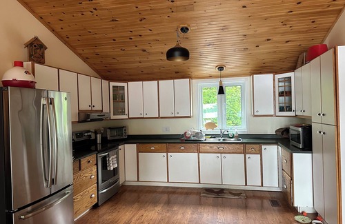 Cloyne Cottage | Fish Upon a Star is located on Skootamatta lake in Cloyne, Ontario.