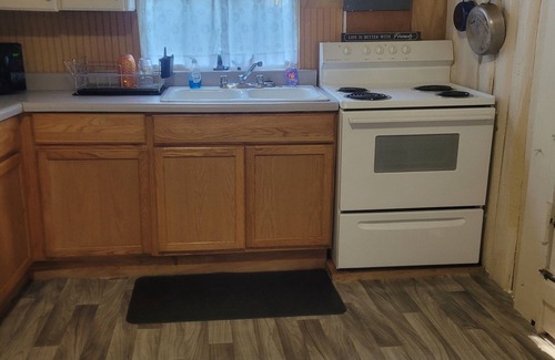 Anclote River Acres House | Fisherman's cabin by the river