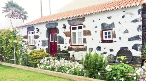 Angra do Heroismo House | Fisherman's House Azores