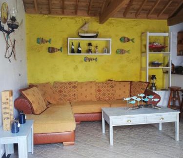 Angra do Heroismo House | Fisherman's House Azores