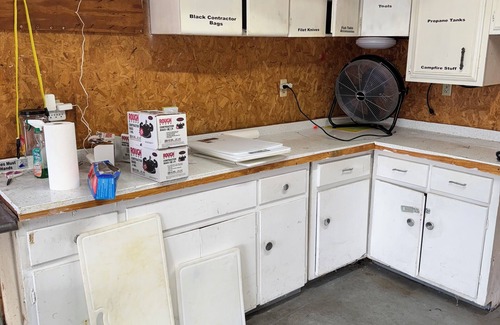 Monroe House | Fisherman's Paradise in Monroe. 30' Garage. Recently Updated.