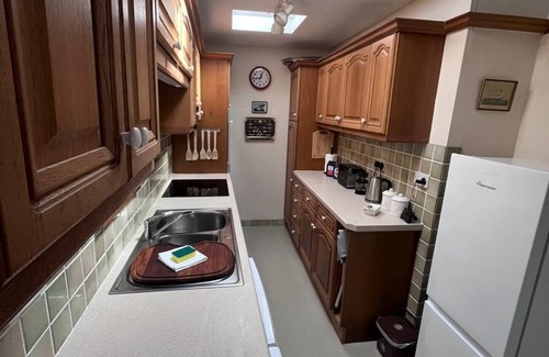 Llaneilian Cottage | Fisherman’s Cottage by the Beach and Lighthouse