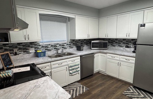 Harrison House | Fisherman’s haven just steps from Lake St. Clair and boat launches