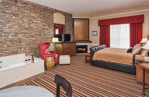 East Hillside Hotel | Fitger's Inn
