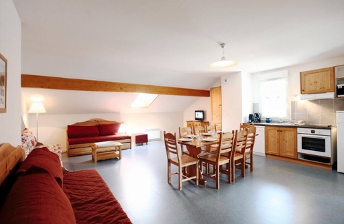 Avrieux Apartment | Fitness, terrace, balcony, parking, tv, ski locker, 43m², La Norma