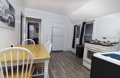 Port Huron Apartment | Fits 7 Comfortably by River w/Parking - Upstairs