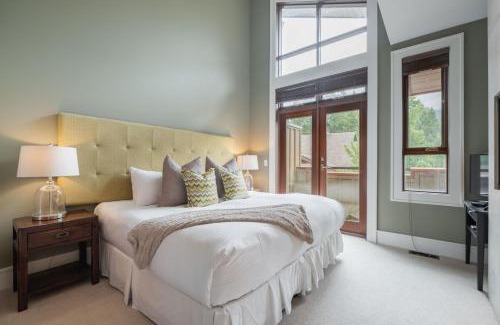 Whistler House | Fitzsimmons Walk 35 by Outpost Whistler