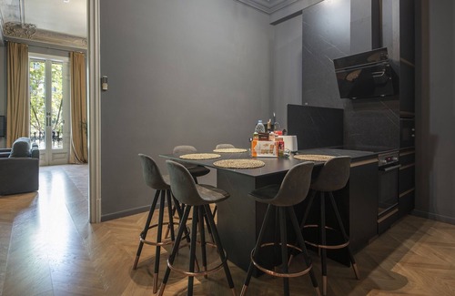 Eixample Apartment | Five bedroom deluxe apartment Paseo de Gracia - You Stylish