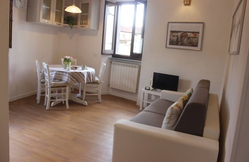 Pistoia Apartment | Five minutes from Cathedral Square, family apartment