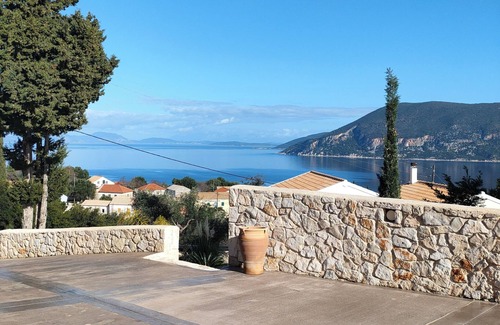 Chalikeri Villa | Five minutes from Fiskardo, the villa is surrounded by greenery and has a lovely view