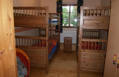 Hohenkirchen Apartment | Five Oaks - Weisse Wohnung