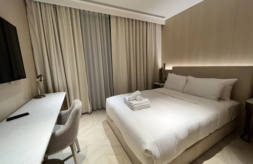 Palm Jumeirah Resort | FIVE Palm Resort | Luxury 2BR+Maids & Jacuzzi/SPA