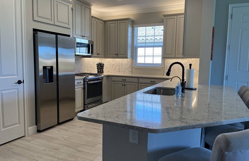 Sarasota Villa | Five star accommodations designer finishes in luxurious furnishings.