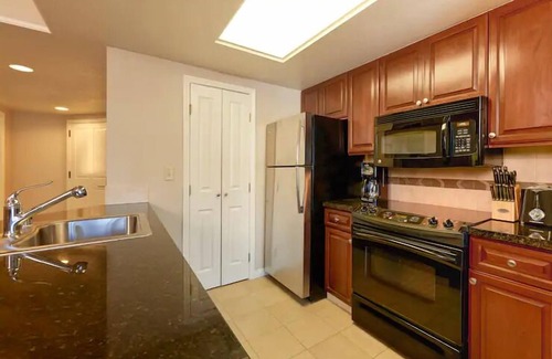 Las Vegas Condo | Flamingo, a Hilton Grand Vacations Club- 2 Bedroom