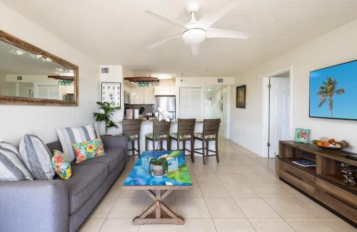 Tavernier House | Flamingo Flats Ocean Pointe 5306
