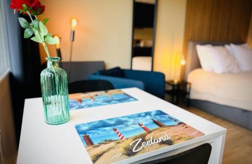 Schoondijke Apartment | Flamingo Studio's Zeeland