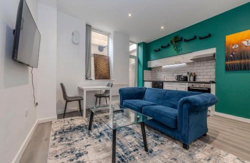 Seven Dials Apartment | FLASH SALE Central Hove 1 Bedroom Flat BN32OSM04