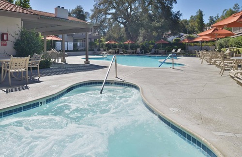 San Diego Country Estates Condo | FLASH SALE! Spacious 2BR Near Wine Country w/Resort Pool, Onsite Spa & WiFi