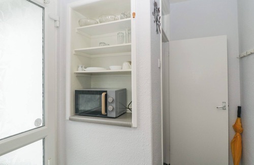 St. Michaels Cottage | Flat 1, Big Tree Holiday Flats