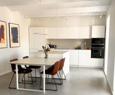 L'Antiga Esquerra de l'Eixample Apartment | Flat by Forgetmenot