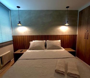 Centro Apartment | Flat completo no Edifício Prime - Centro de Itaboraí - com vista para praça central da cidade