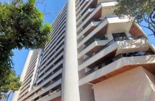 Setor Comercial Sul House | Flat Gigante no Bonaparte A