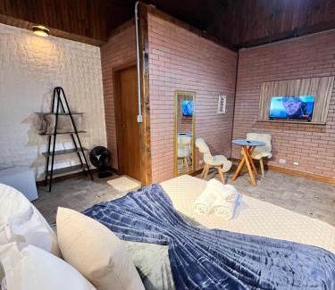 Santo Antonio do Pinhal Apartment | Flat Girassol - 1km da Av Principal