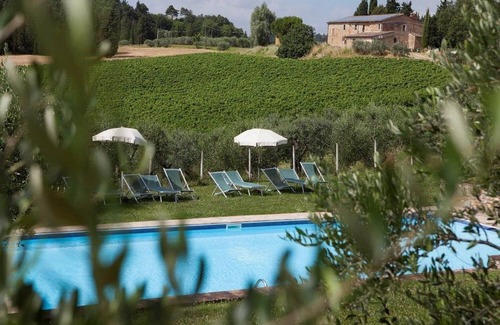 San Donato a Livizzano Apartment | Flat in a winery in Montespertoli,A/C,Wi-Fi, swimming pool,children friendly,Ros