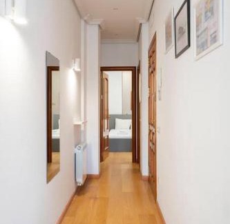 Cortes Apartment | Flat in Barrio de las Letras/Cervantes20