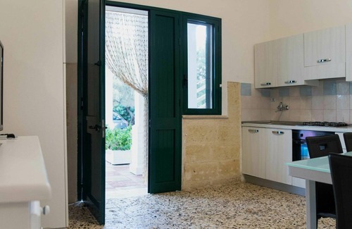 Punta Prosciutto Apartment | Flat in front of the Beach in Apulia