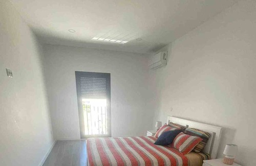 Tondela Apartment | Flat spacious and tidy - Close stadium + Wifi+ac