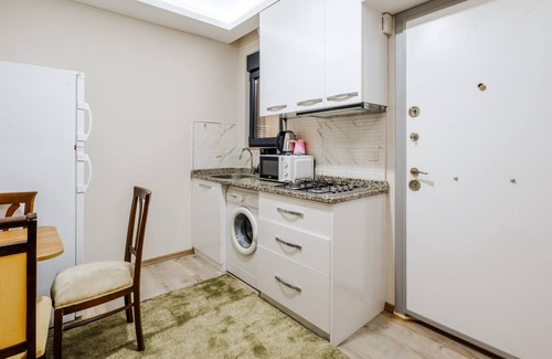 Goynuk Apartment | Flat w Balcony 5 min to Beach in Kemer