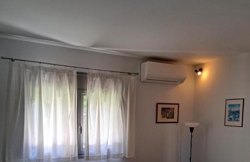 Katsikas Apartment | Flat with garden in Ioannina