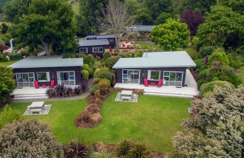 Cooks Beach Apartment | Flaxmill Accommodation